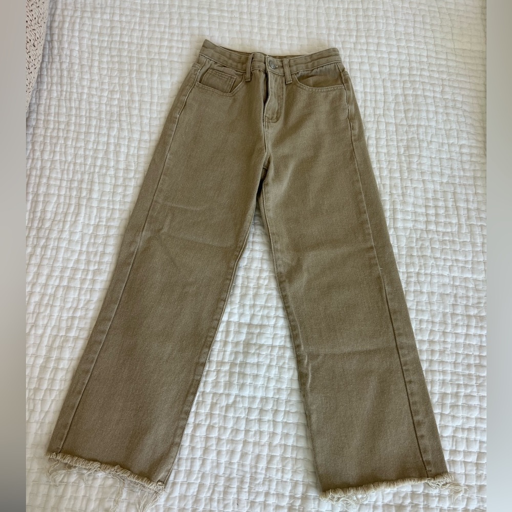 Princess Polly “Ruby Cropped Jeans Tan”